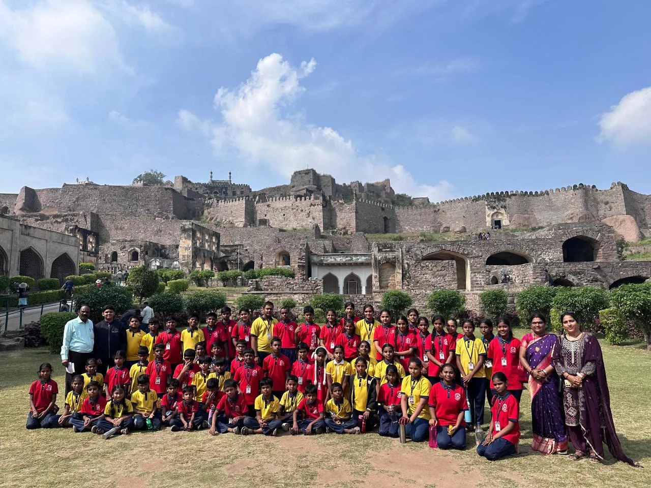 Students on a field trip at Golconda Fort